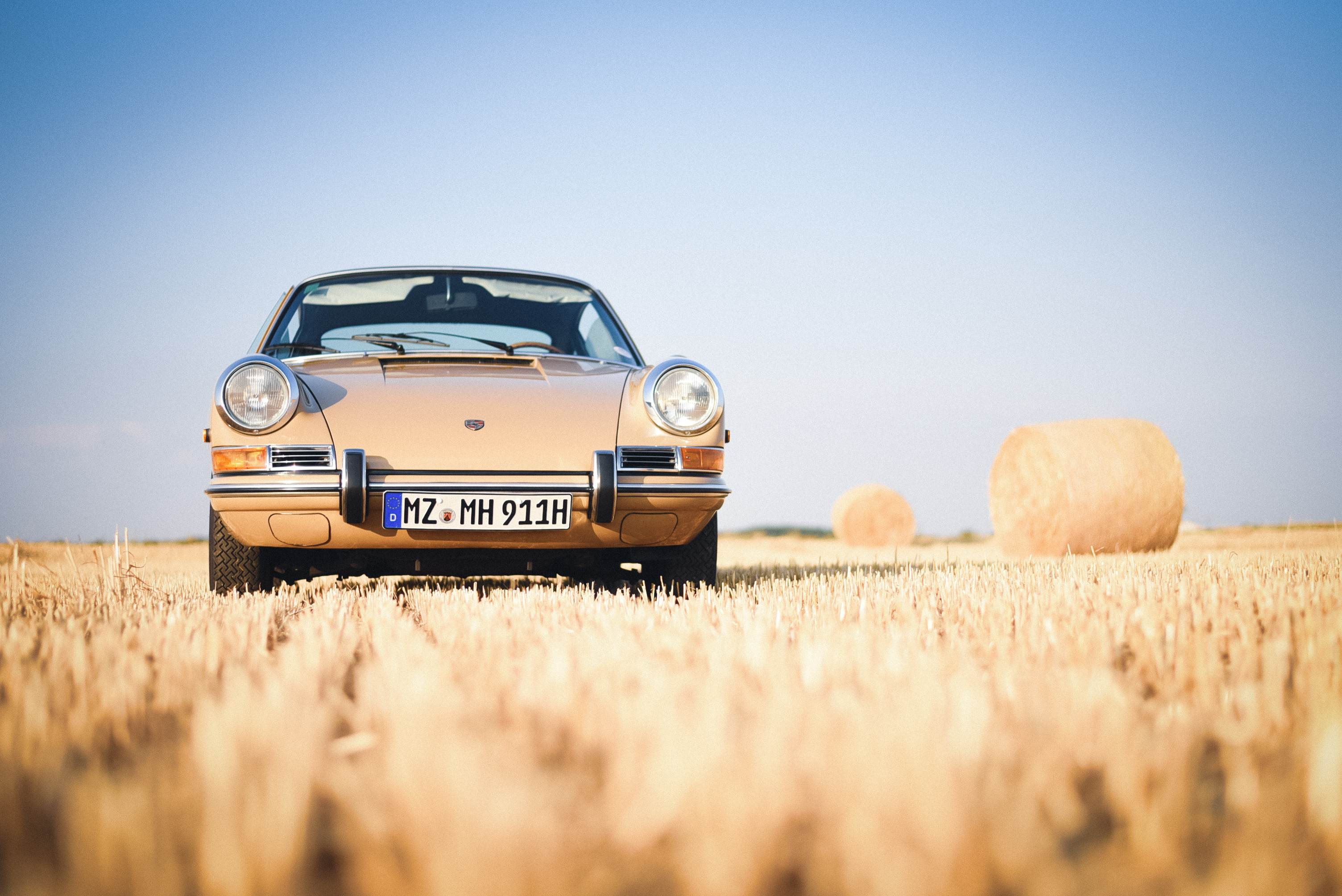 Oldtimer Feld Ansicht vorne