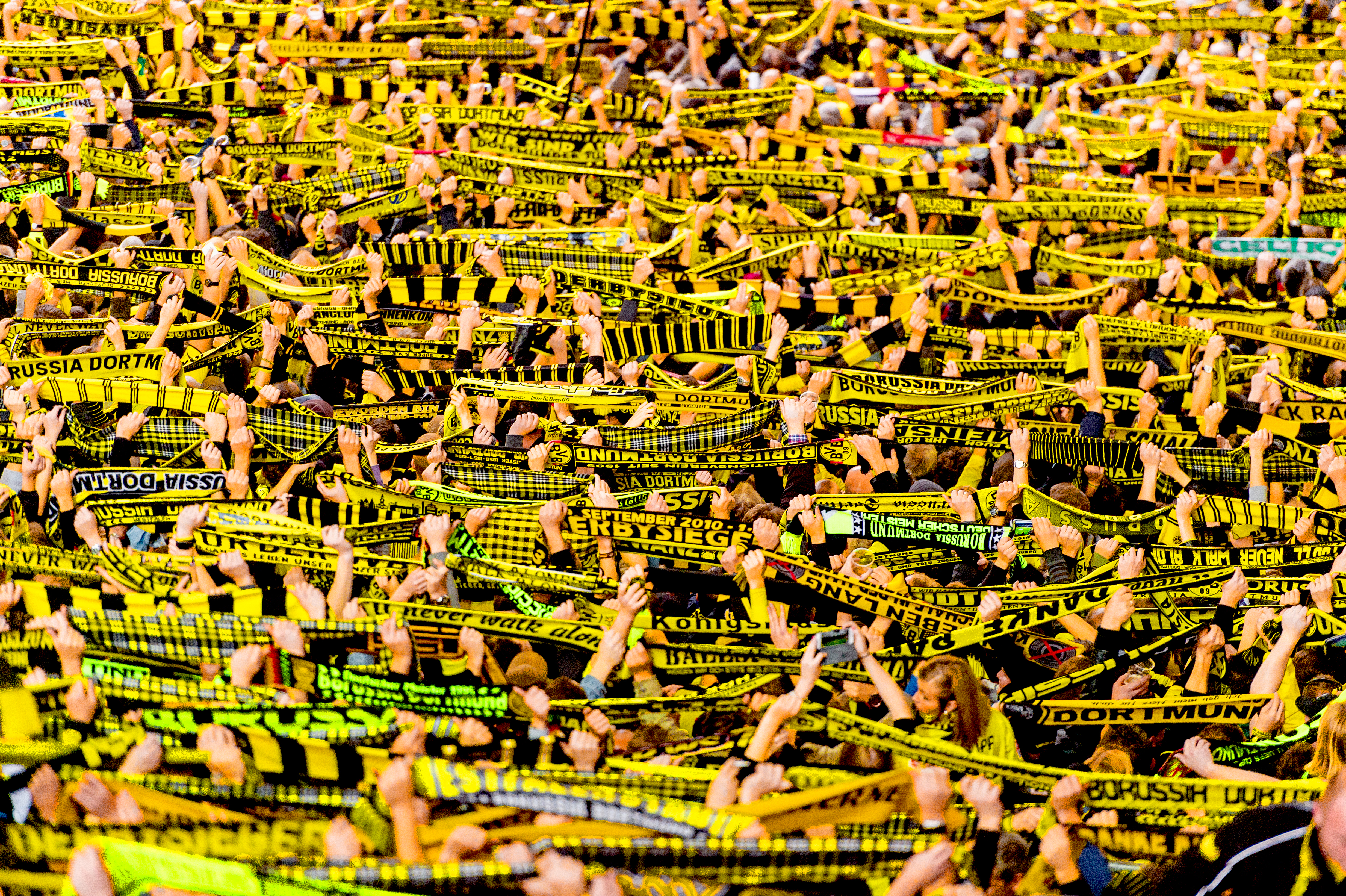SÜDTRIBÜNE FANS