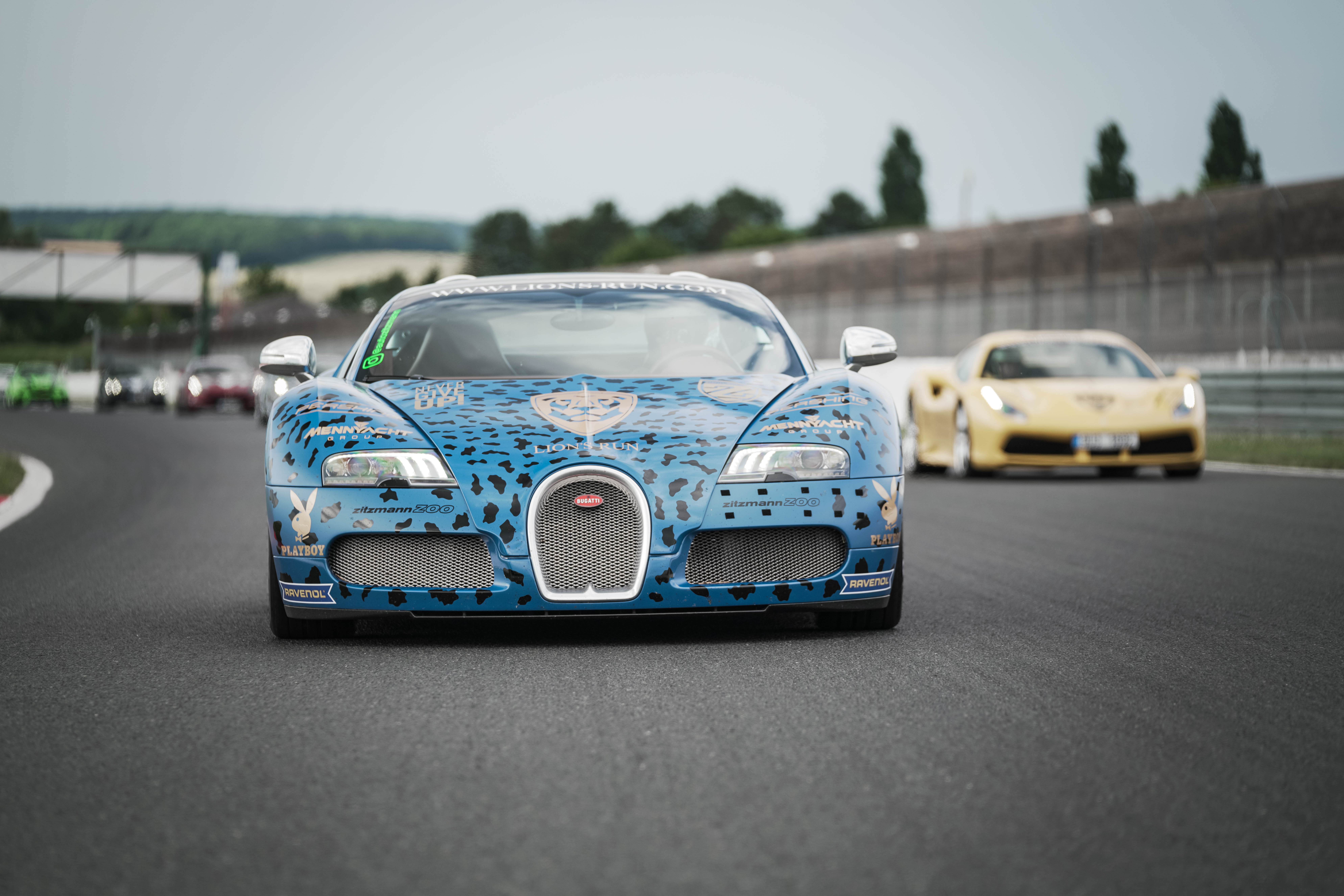 BUGATTI RACE