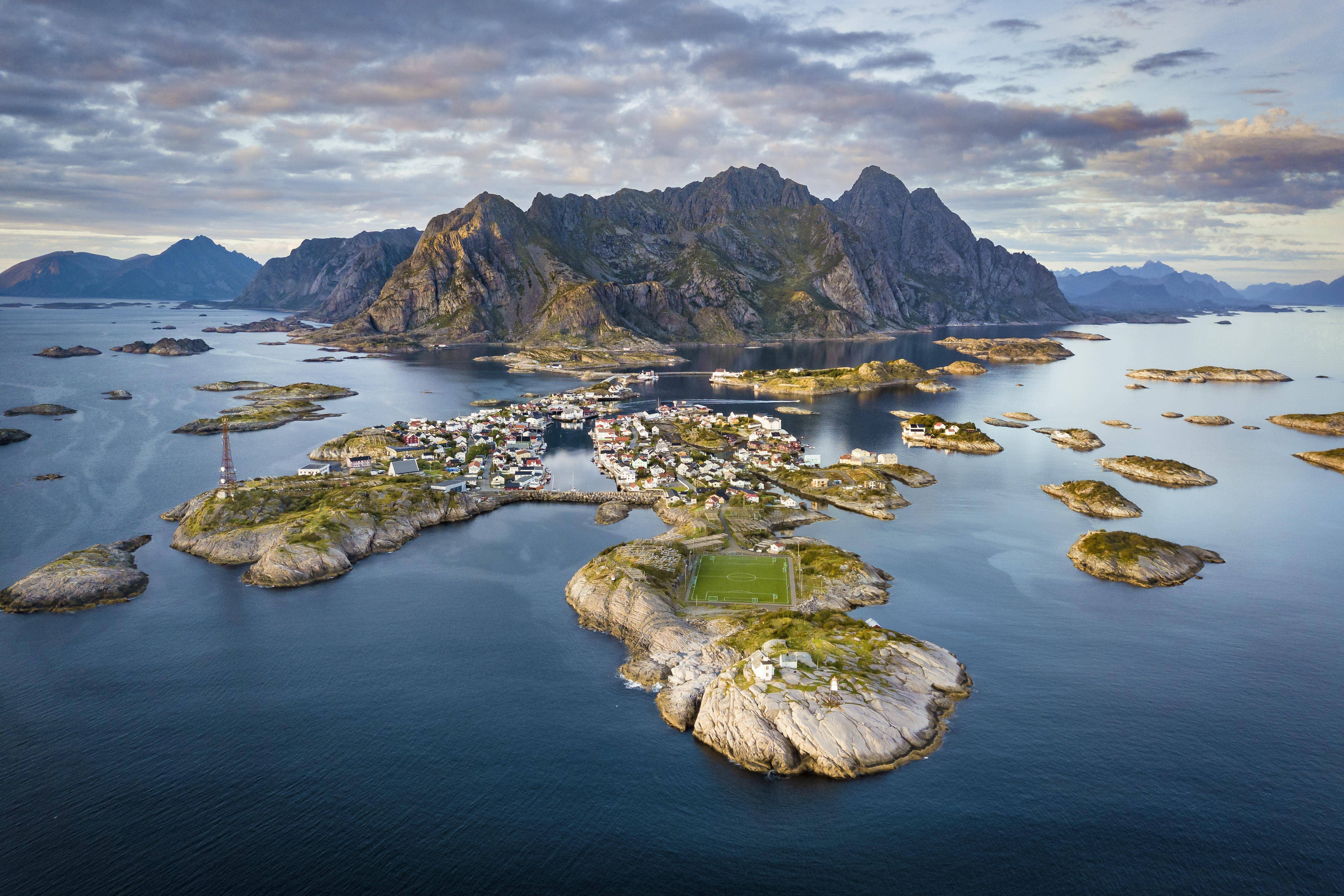 LOFOTEN SOCCER FIELD II