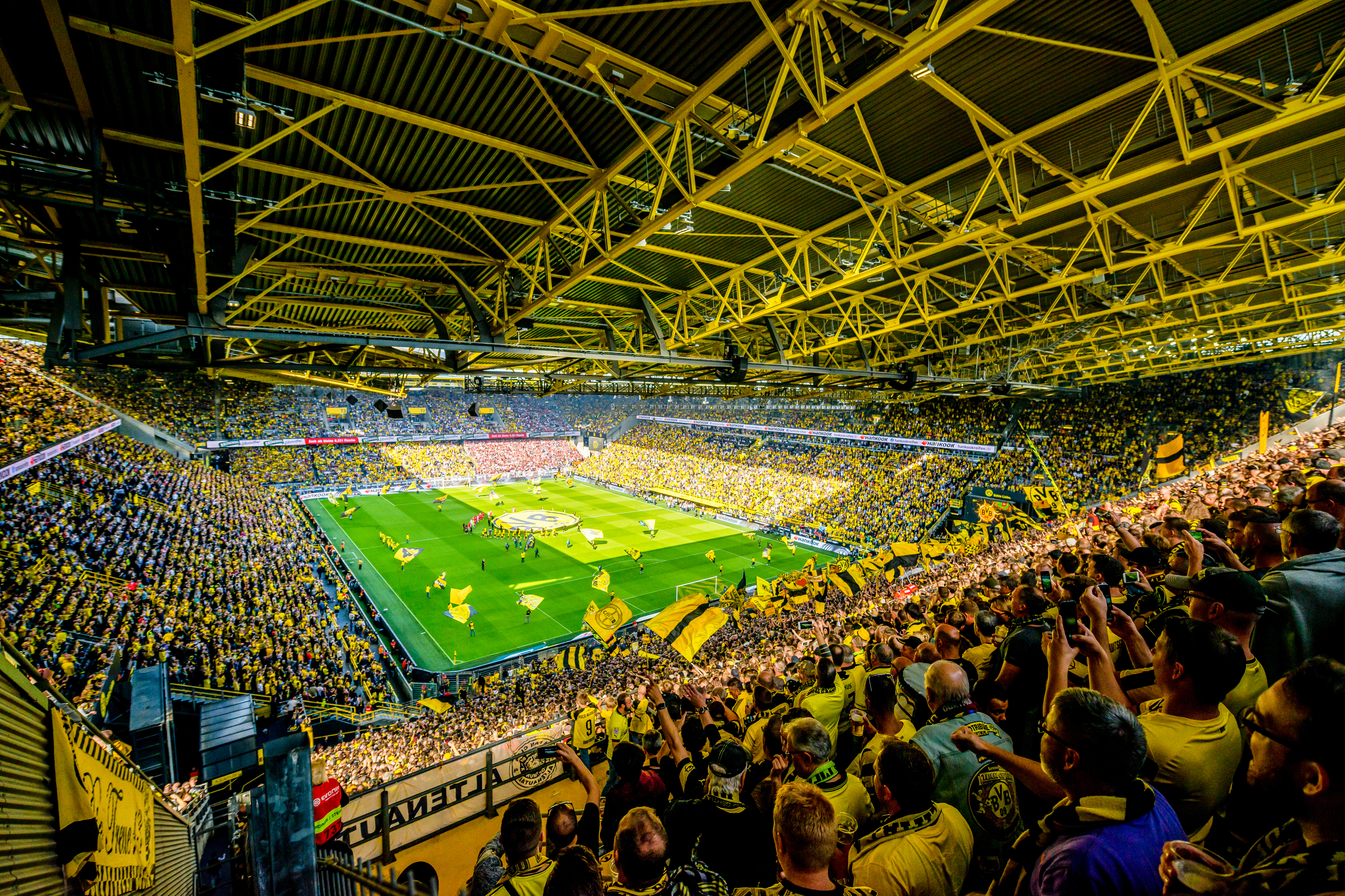 STADION INFIELD