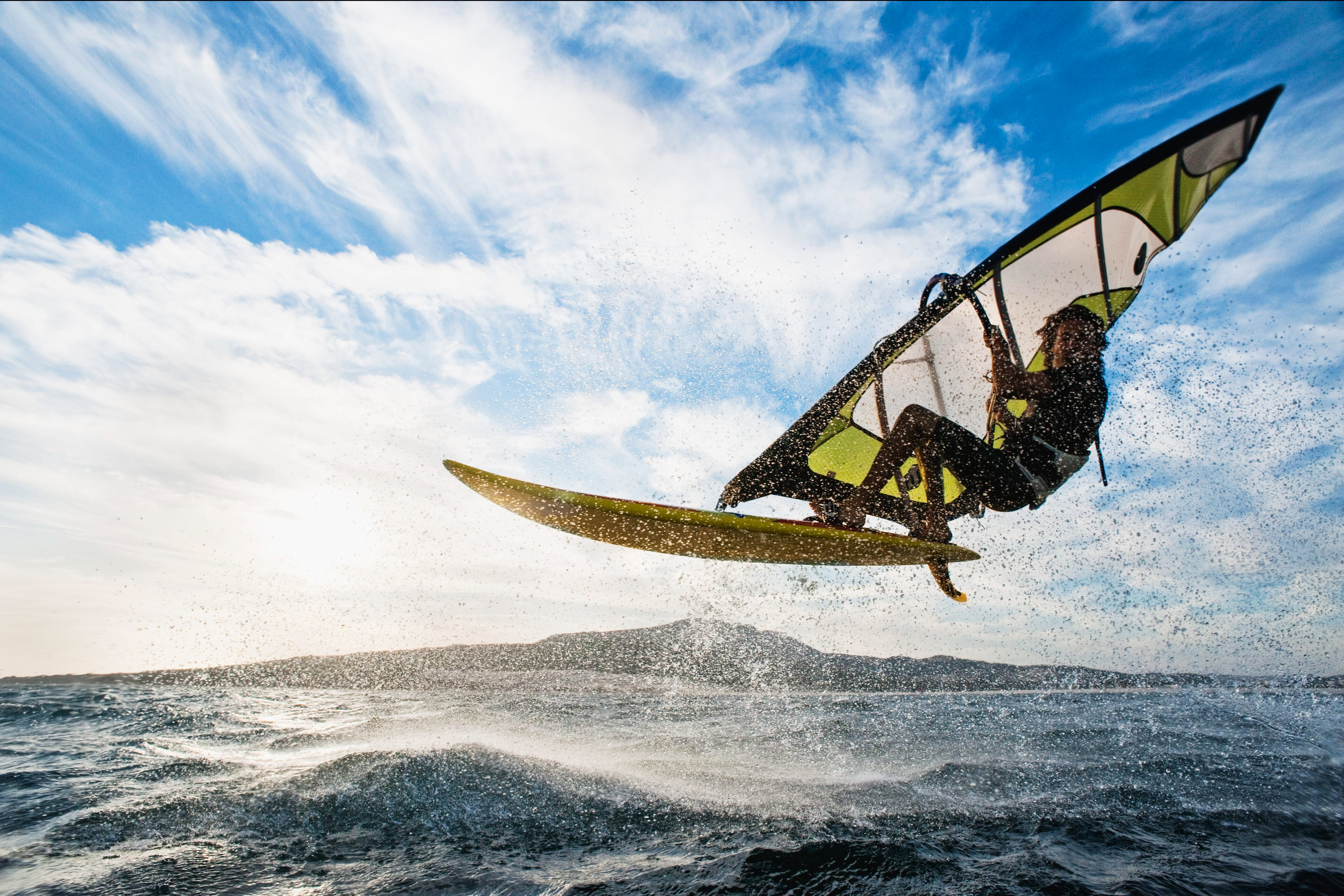 WINDSURFER