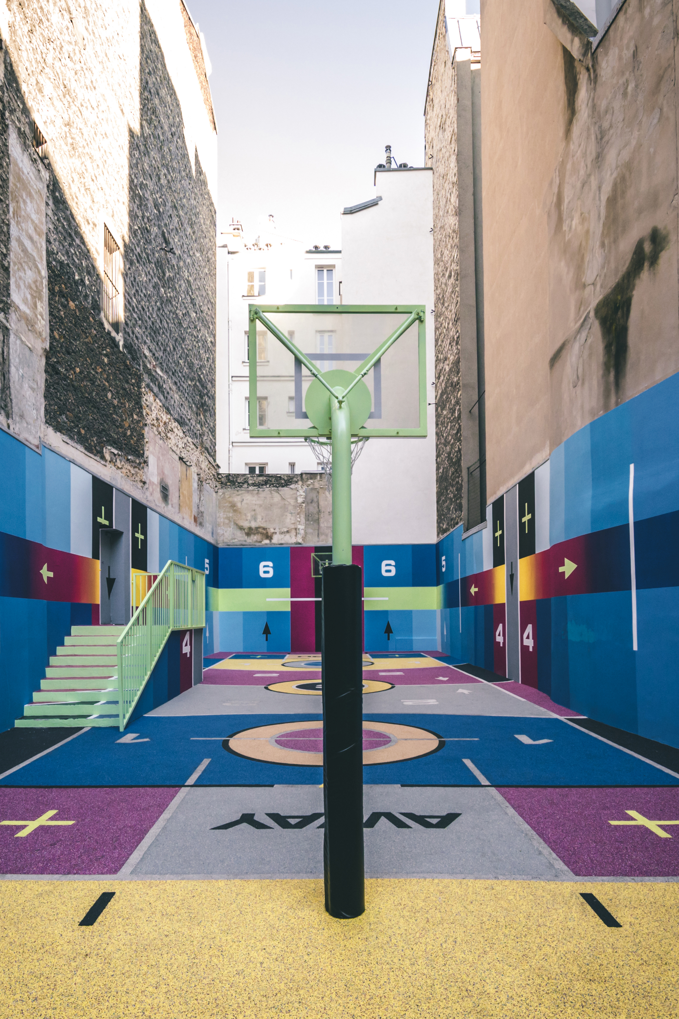 BASKETBALL COURT II