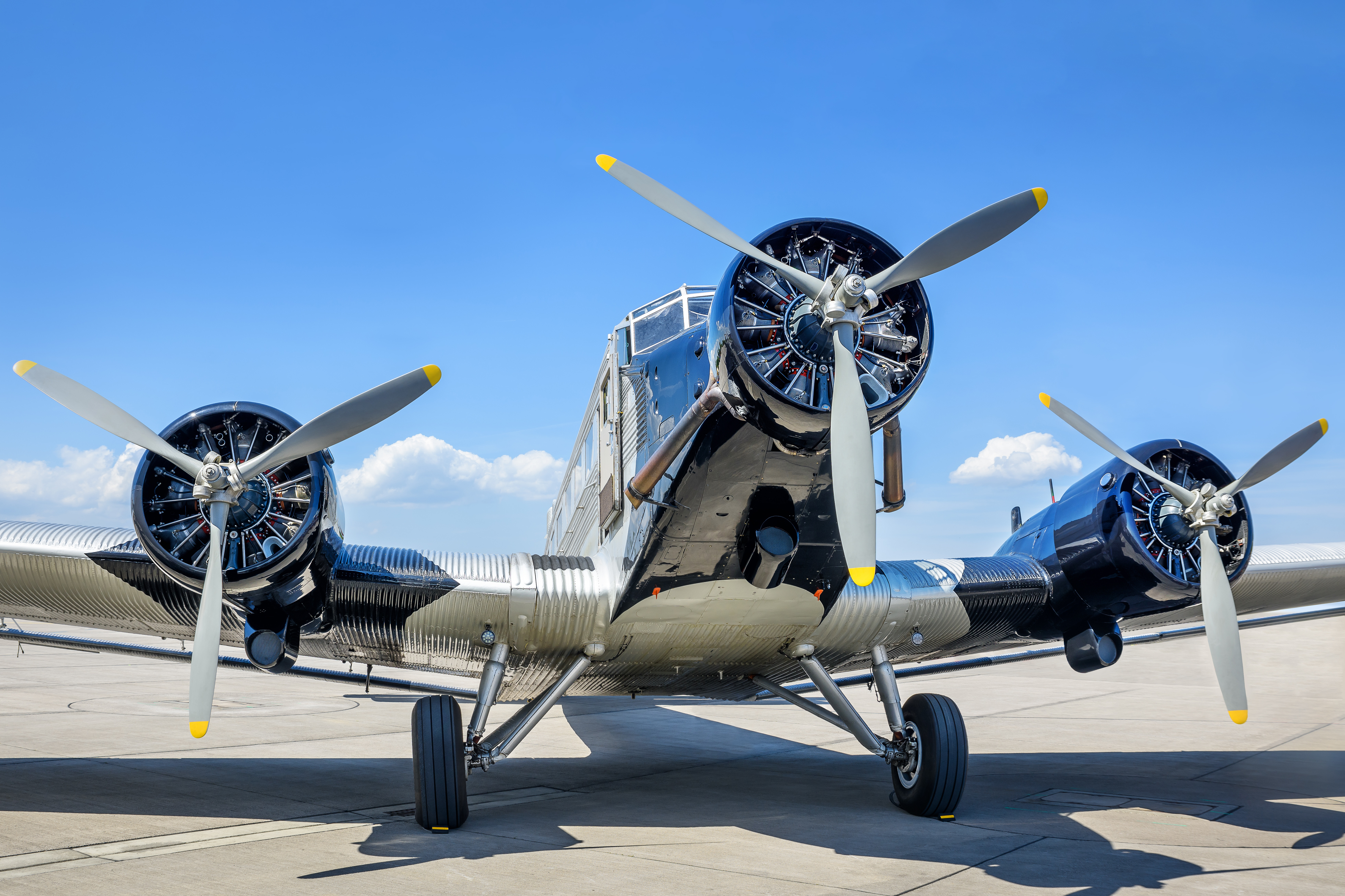 JUNKERS JU52