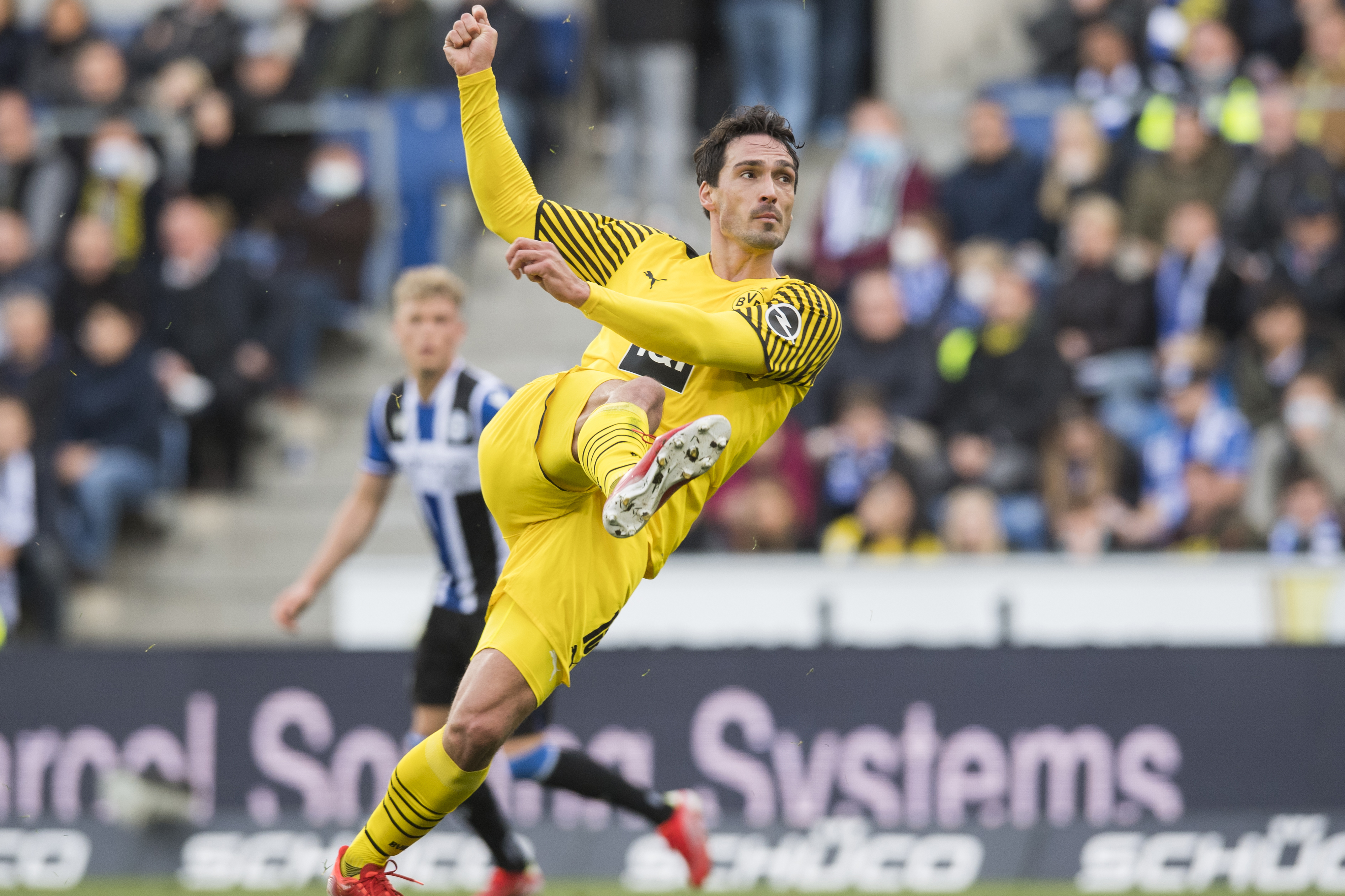 HUMMELS