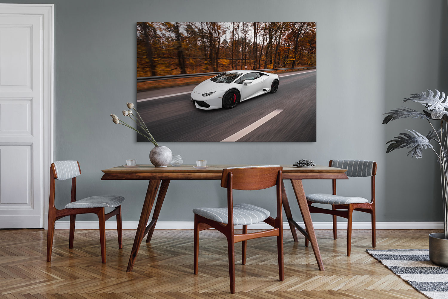 WHITE LAMBO