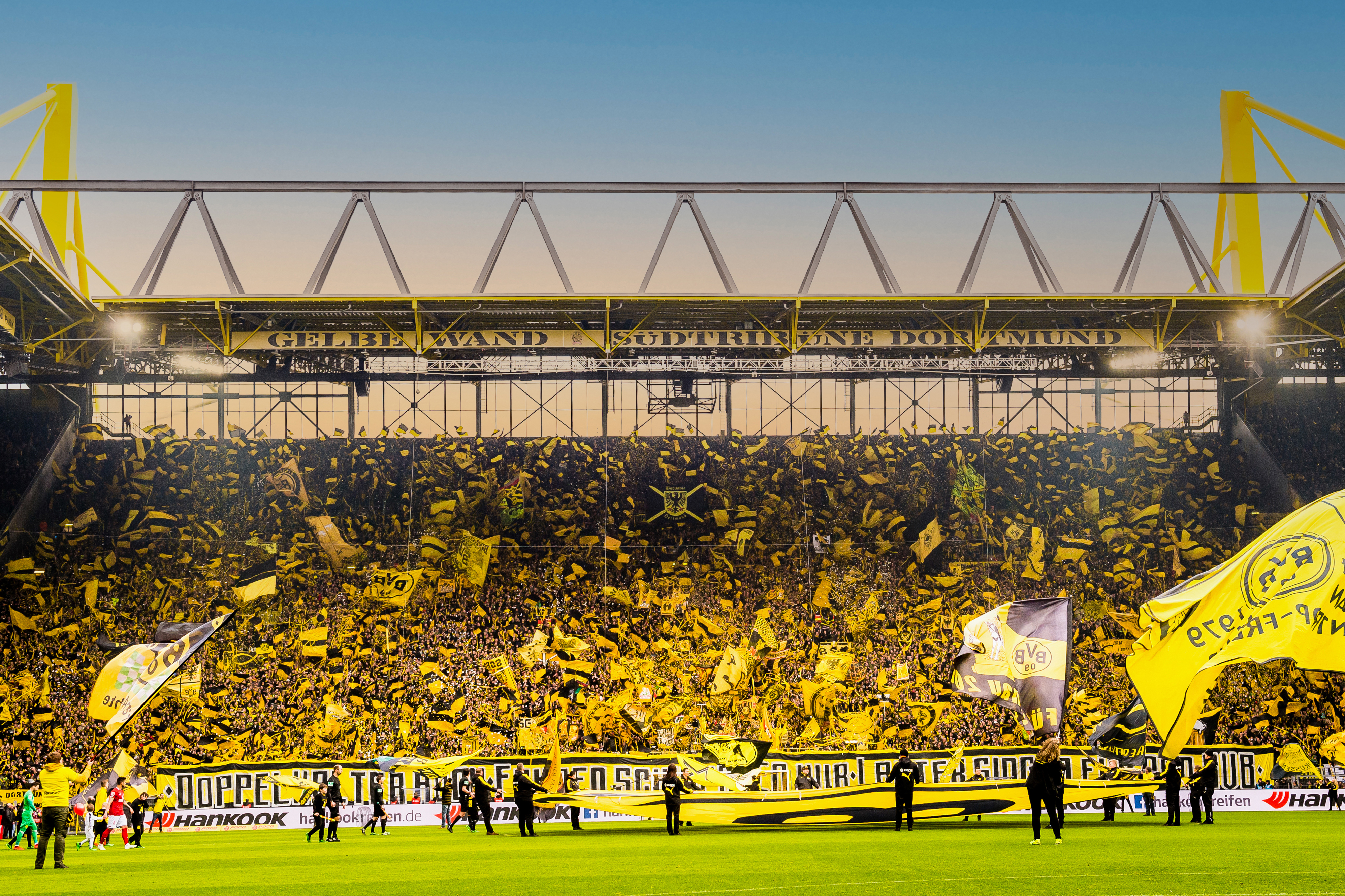 SÜDTRIBÜNE